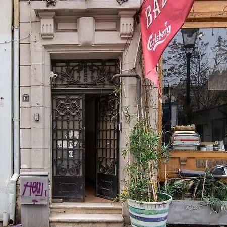 Chic Studio In The Heart Of The City Apartment Bucharest