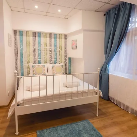 Chic Studio In The Heart Of The City Apartment Bucharest