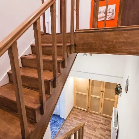Chic Studio In The Heart Of The City Bucareste