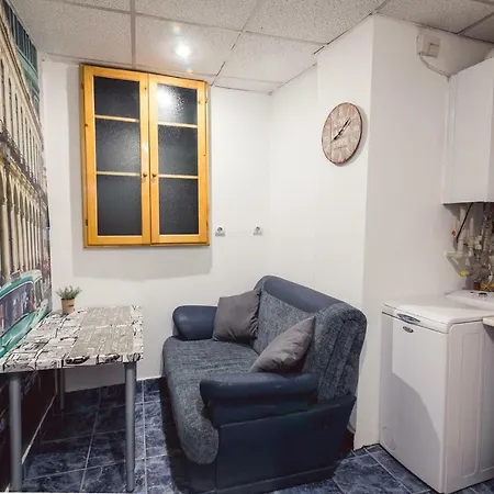 Chic Studio In The Heart Of The City Apartament Bukareszt